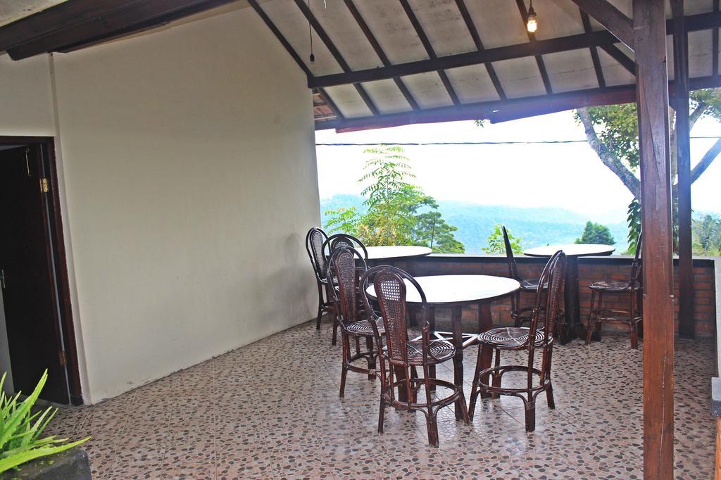 Apartamento Guru Ratna Munduk Habitación foto