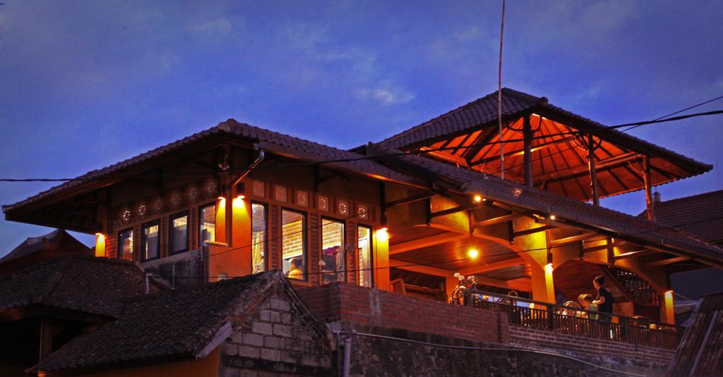 Apartamento Guru Ratna Munduk Exterior foto