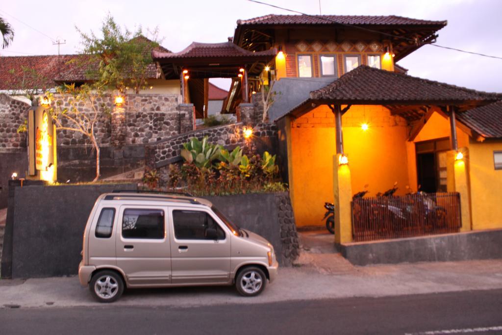Apartamento Guru Ratna Munduk Exterior foto