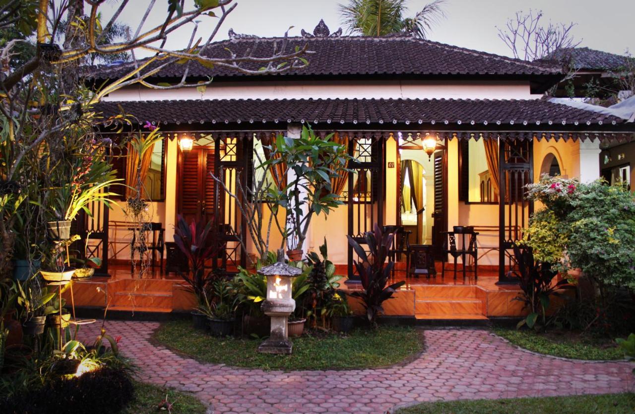Apartamento Guru Ratna Munduk Exterior foto