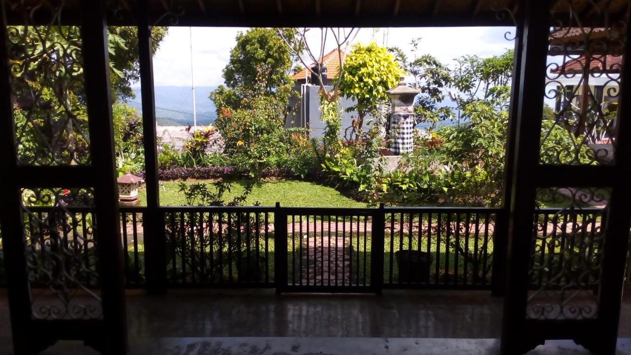 Apartamento Guru Ratna Munduk Exterior foto