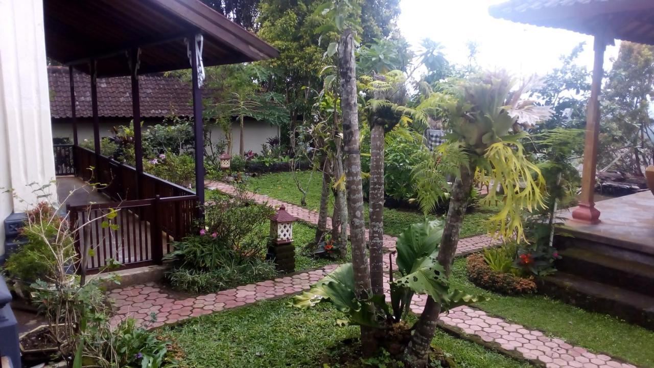 Apartamento Guru Ratna Munduk Exterior foto